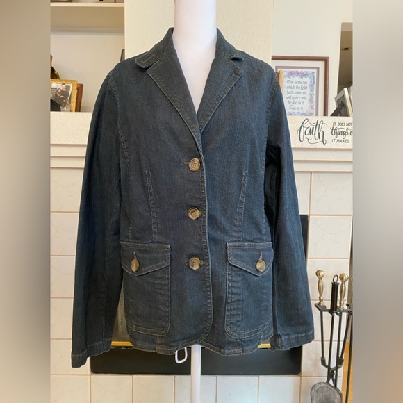 Liz Claiborne Jackets & Blazers - Liz Claiborne Women’s Denim Blazer, Fitted, Dark Blue, Brown Buttons, Size Med
